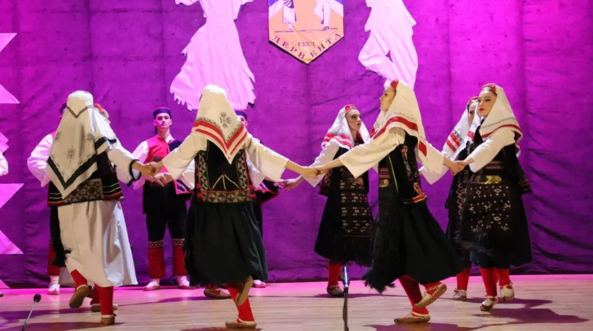 VIŠE OD 200 ČLANOVA ČUVA TRADICIJU U SKUD-U "DERVENTA"